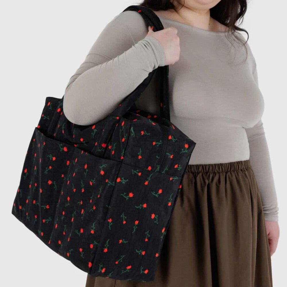 NWT Baggu Cloud Regular Carry-on - Painted Wildflower - Picture 3 of 4